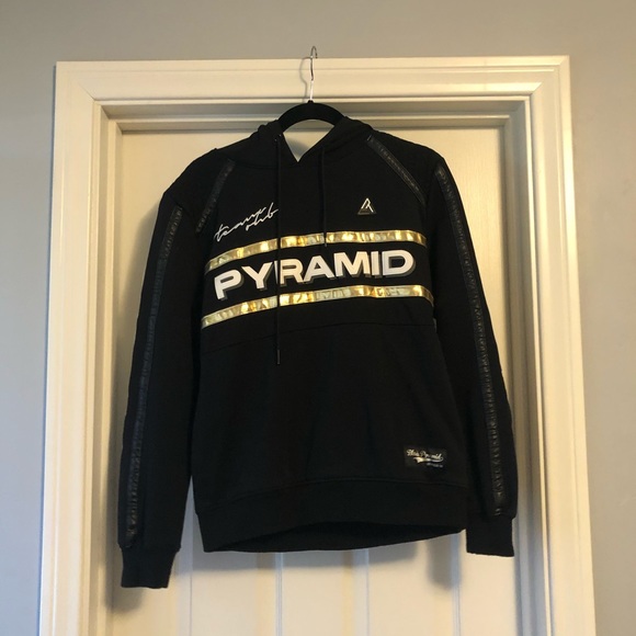 Black Pyramid Tops - LIKE NEW Black Pyramid Hoodie